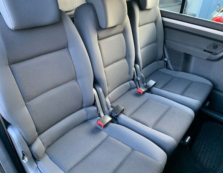 Volkswagen Touran 24