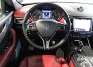 Maserati Levante 15