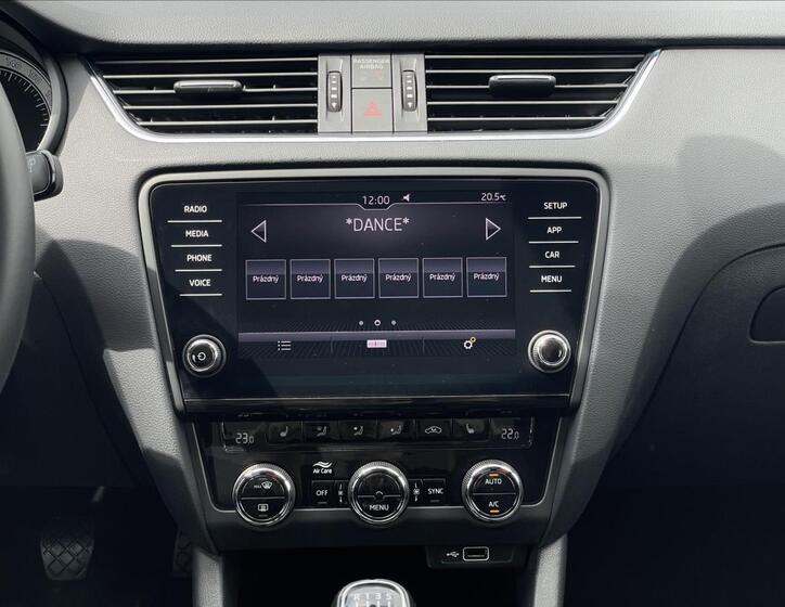 Škoda Octavia 12