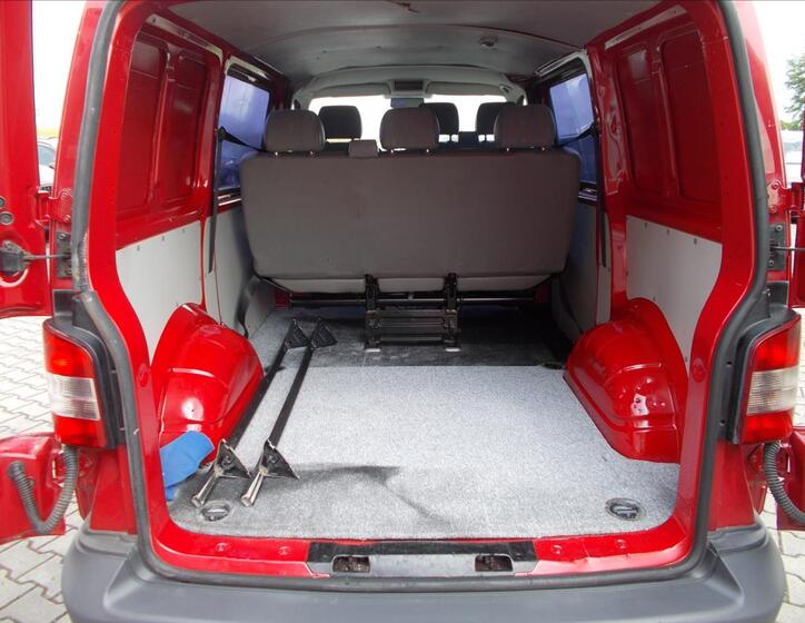 Volkswagen Transporter 11