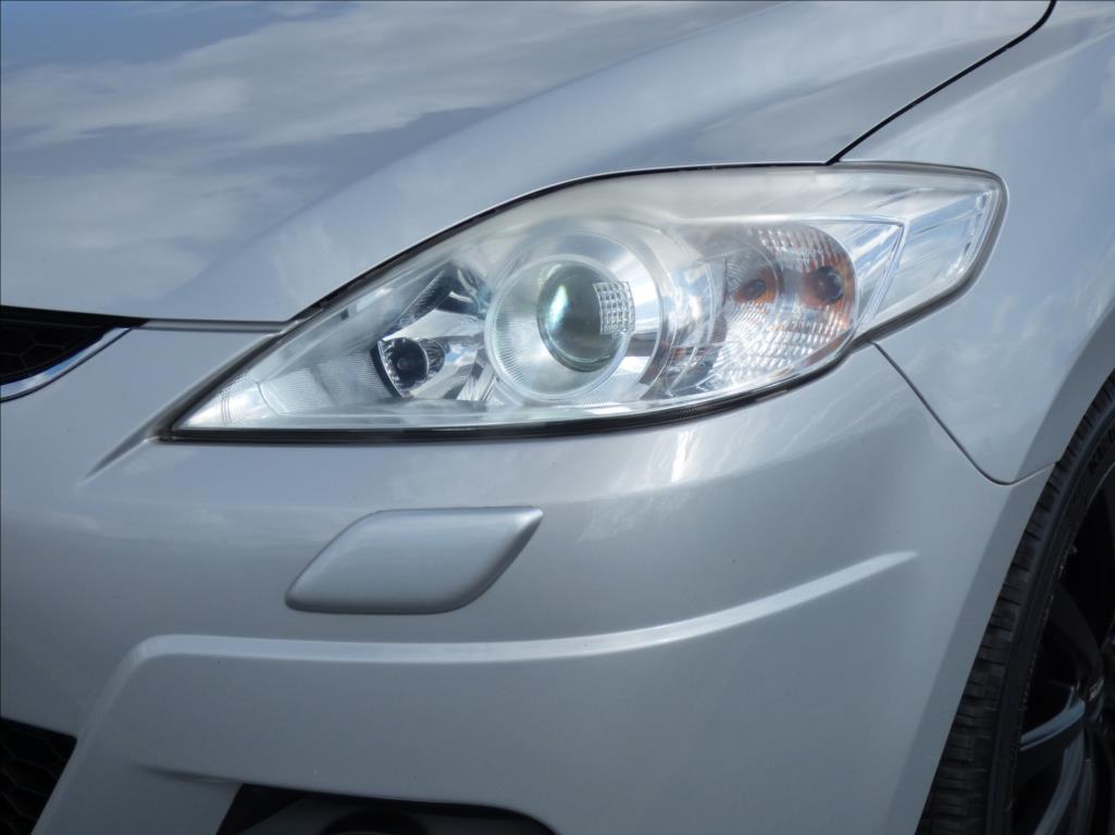 Mazda 5