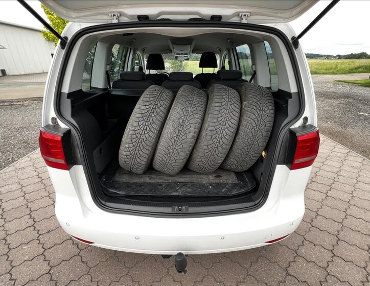 Volkswagen Touran 31