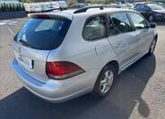 Volkswagen Golf 9