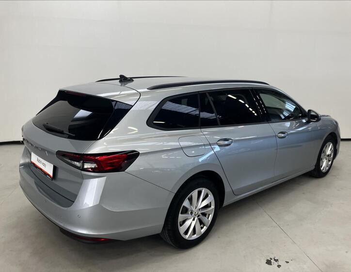Škoda Superb 2