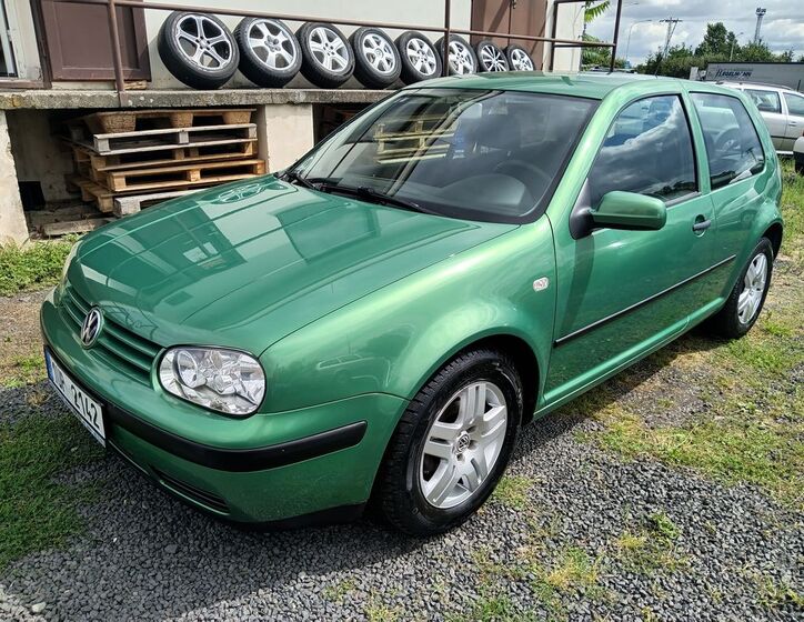 Volkswagen Golf 1