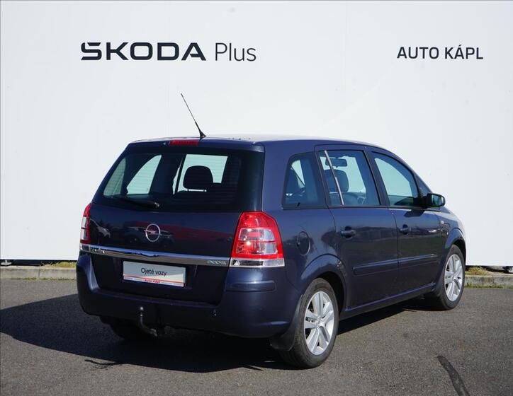 Opel Zafira 2