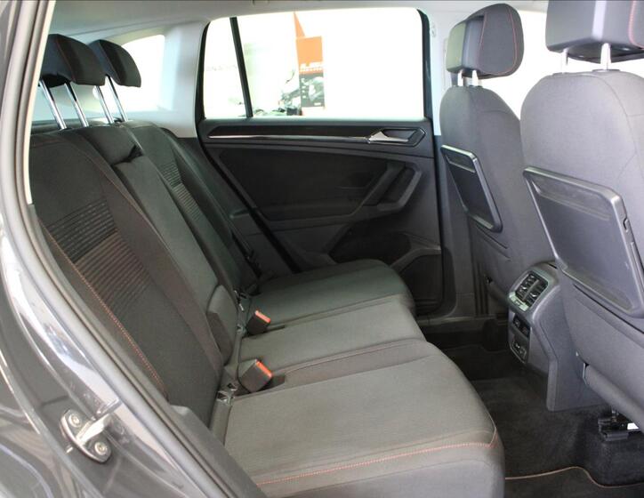 Volkswagen Tiguan 13
