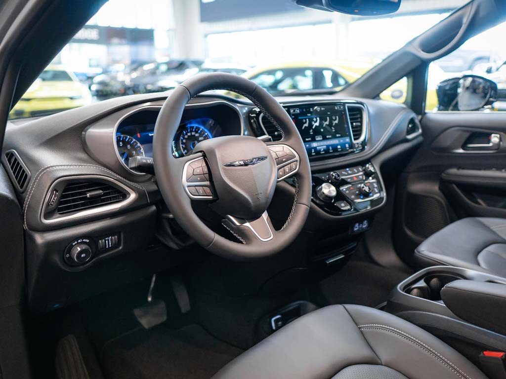 Chrysler Pacifica