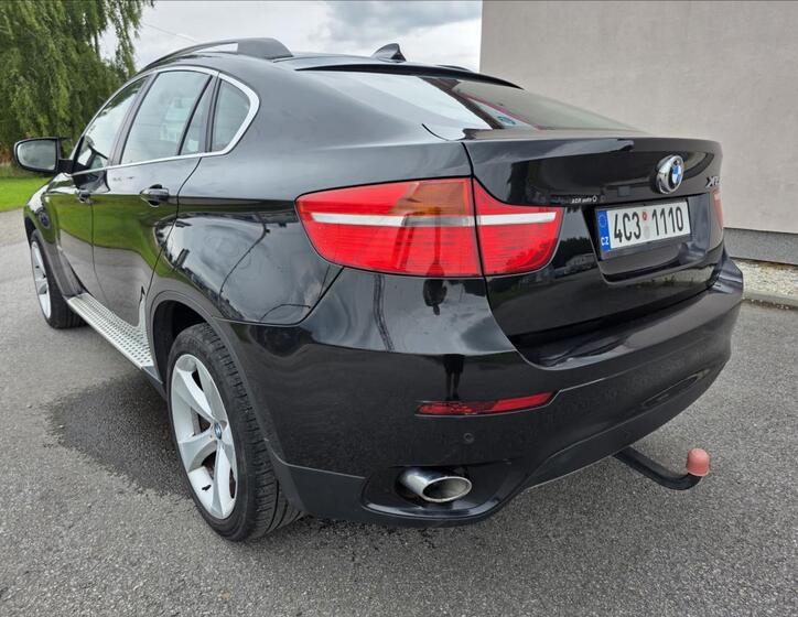 BMW X6 4