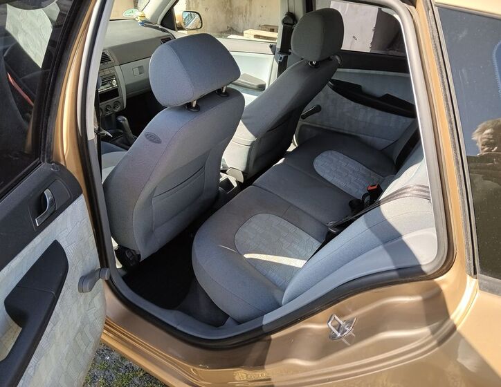 Škoda Fabia 12