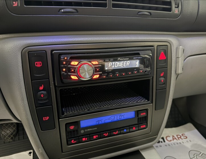 Volkswagen Passat 12