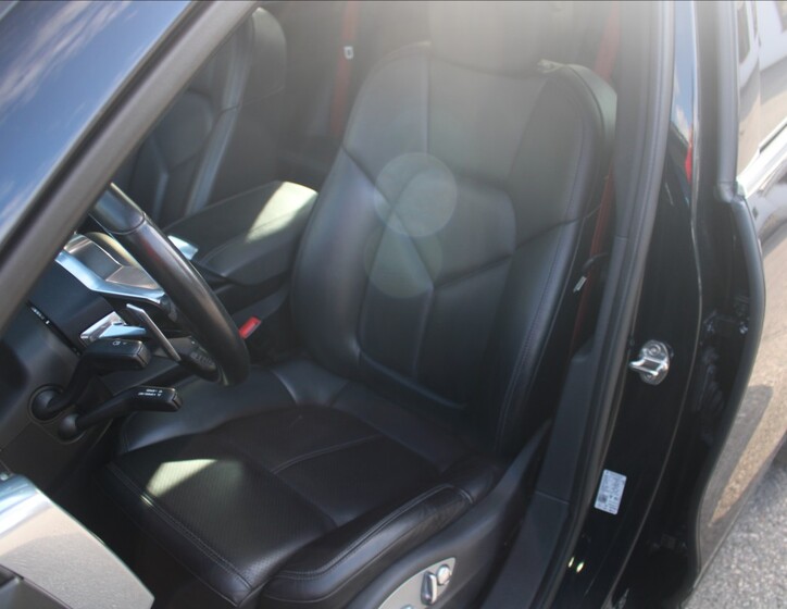 Porsche Cayenne 14