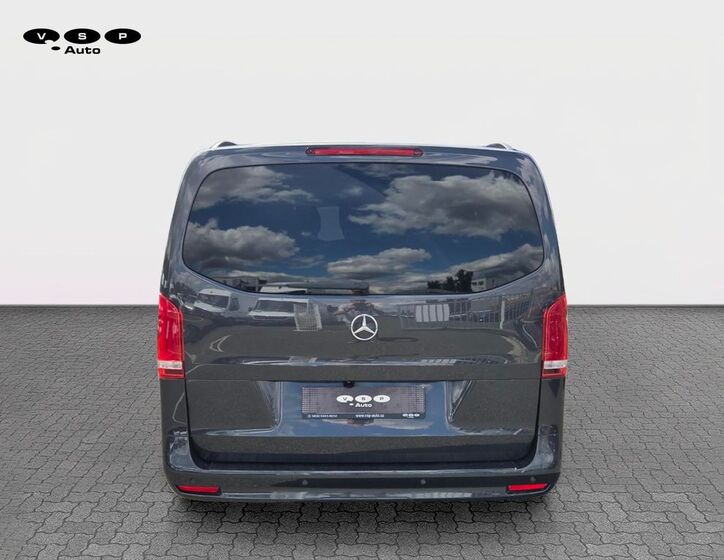 Mercedes-Benz Vito 4