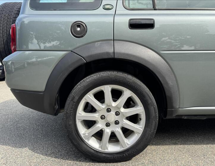 Land Rover Freelander 21
