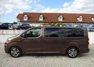Peugeot Traveller 4