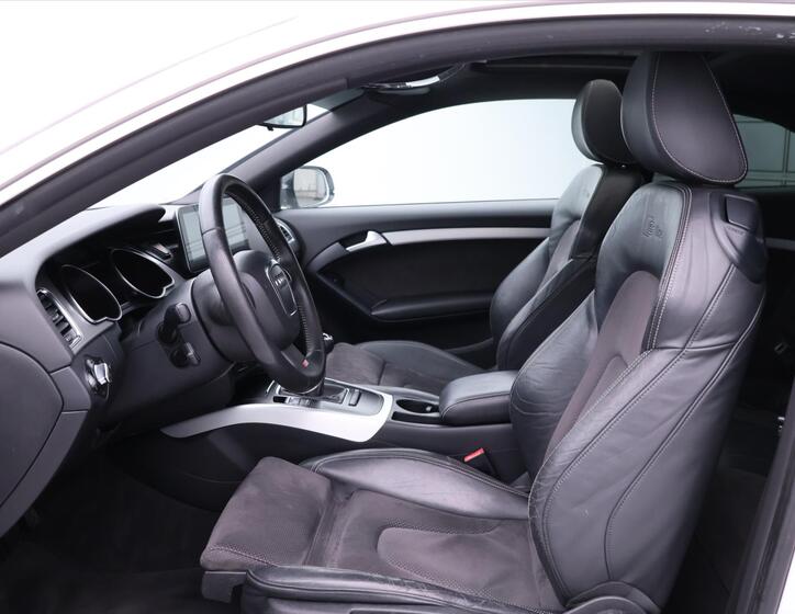 Audi A5 11