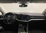 Volkswagen Touareg 9