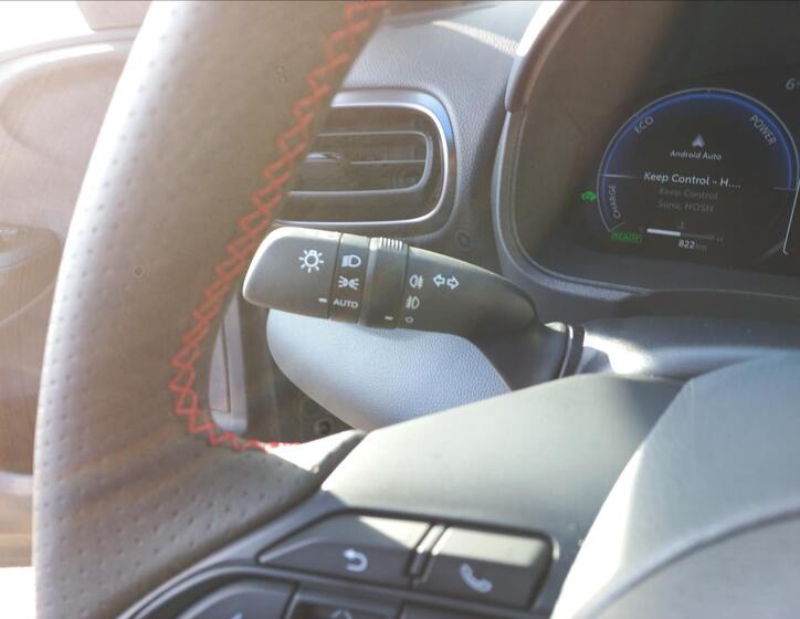 Toyota Yaris 17