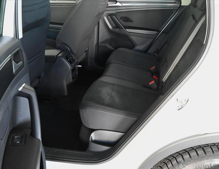 Volkswagen Tiguan 10