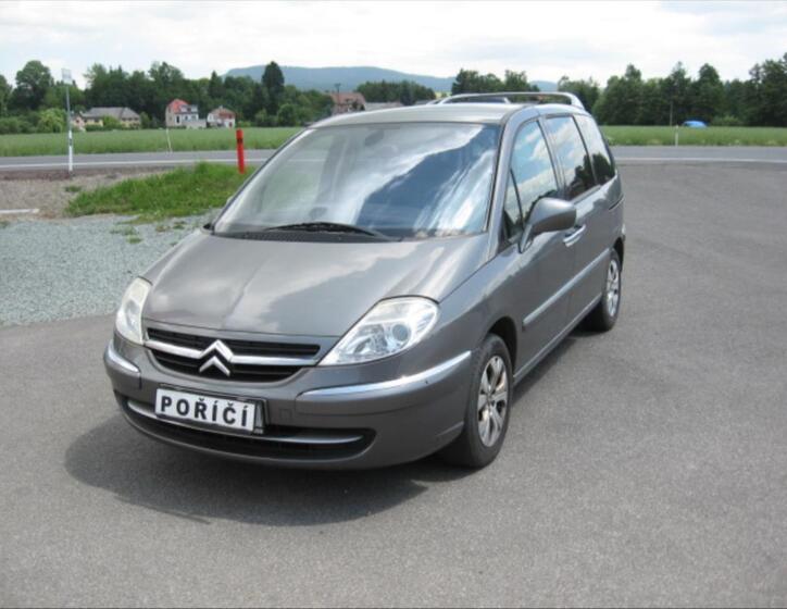 Citroën C8 1