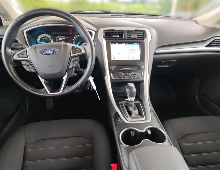 Ford Mondeo 8