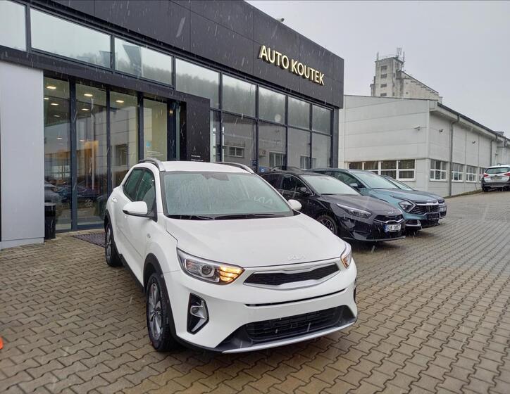 KIA Stonic 3