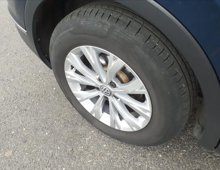 Volkswagen Tiguan 19
