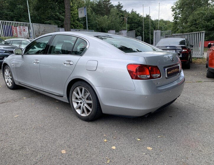 Lexus GS 300 7
