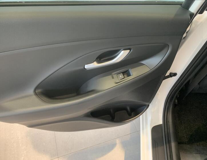 Hyundai i30 13