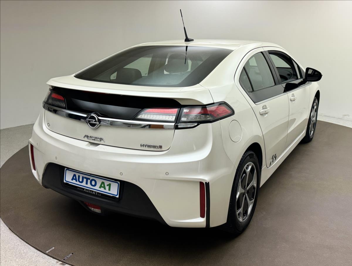 Opel Ampera