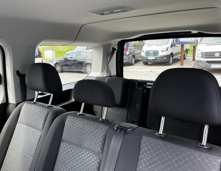 Ford Tourneo Connect 7