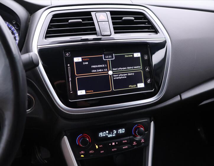 Suzuki SX4 S-Cross 20