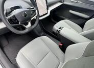 Volvo EX30 8