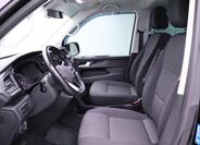 Volkswagen Multivan 12