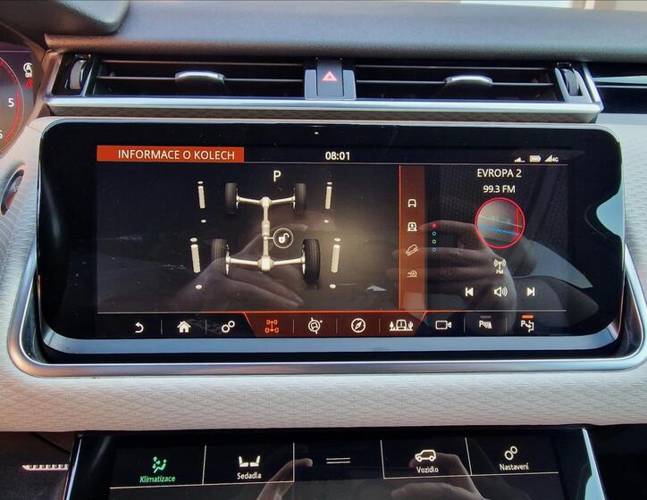 Land Rover Range Rover Velar 33