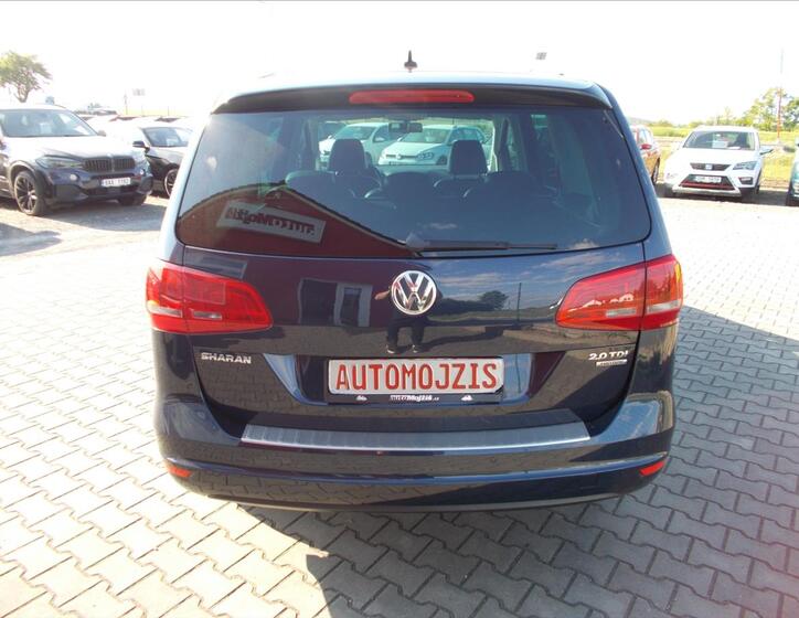 Volkswagen Sharan 8