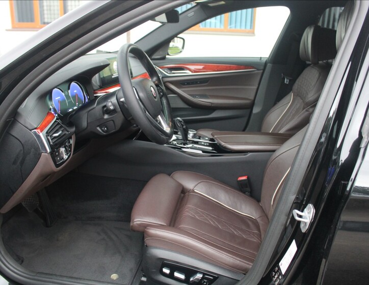 Alpina D5 18