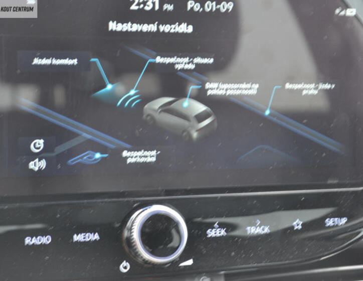 Hyundai i30 26