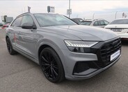 Audi Q8 8
