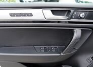 Volkswagen Touareg 18