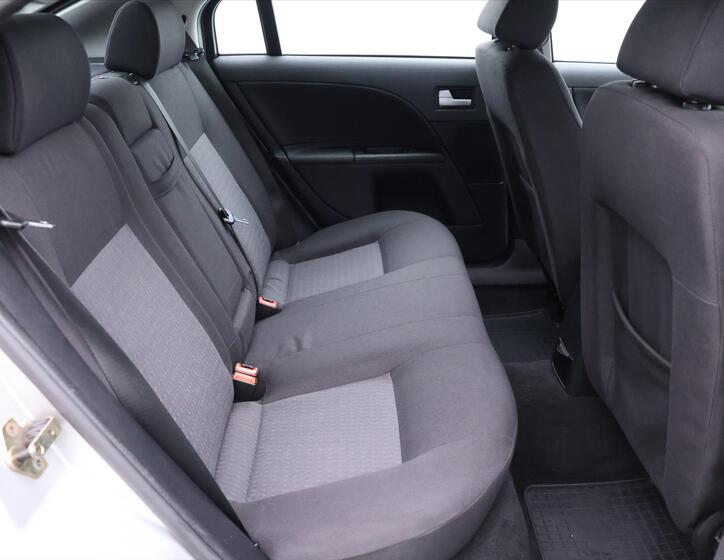 Ford Mondeo 13