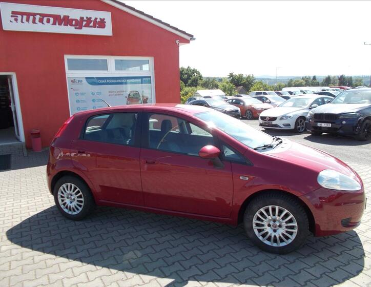 Fiat Grande Punto 7