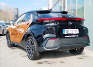 Toyota C-HR 4