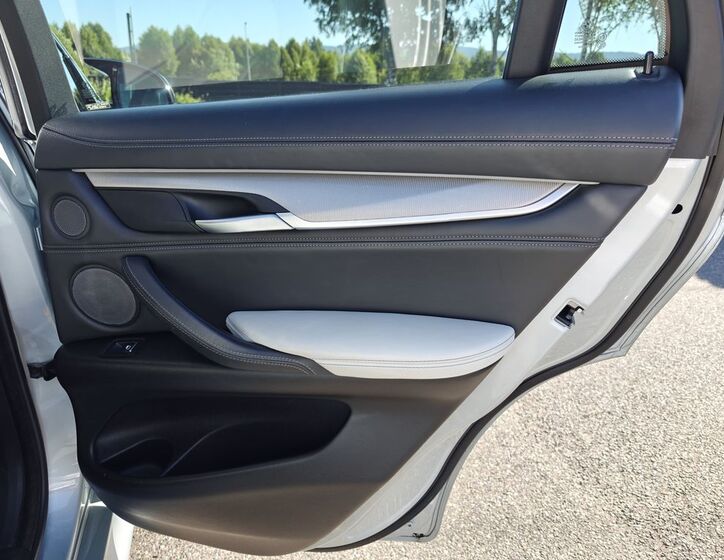 BMW X6 19