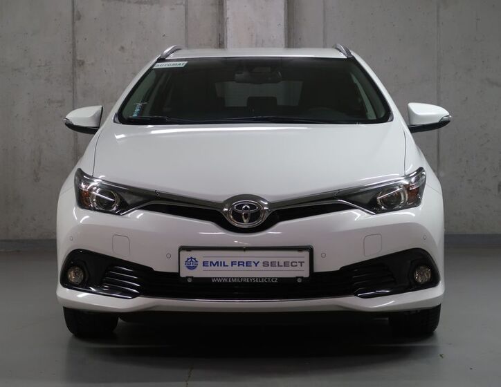 Toyota Auris 2