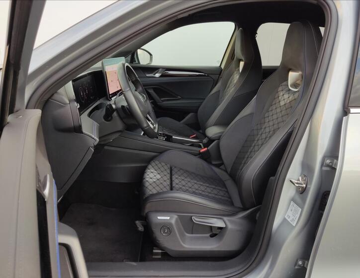 Volkswagen Tiguan 7