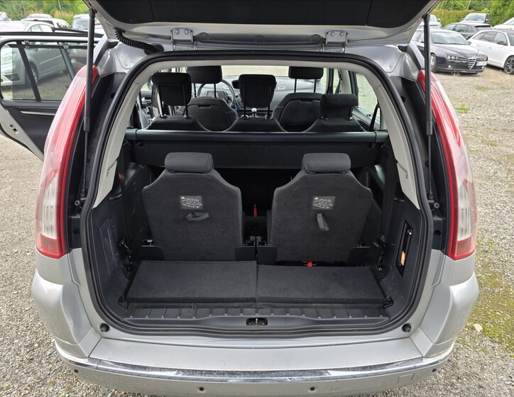 Citroën C4 Picasso 12