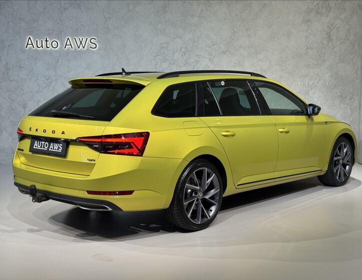 Škoda Superb 9