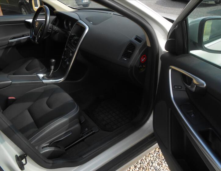 Volvo XC60 19