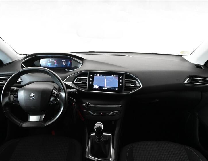 Peugeot 308 11